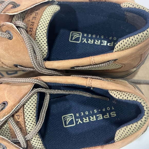 Sperry Lanyard boy's dark tan and Navy Boat Shoes - Picture 3 of 8